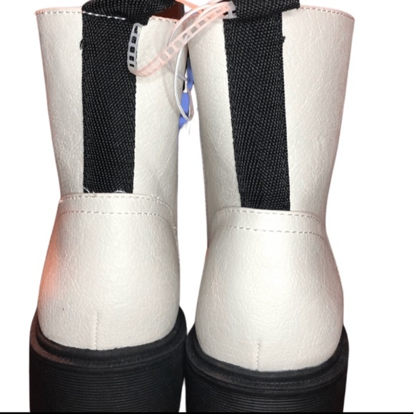 Report Cream Boots 7.5 - Picture 5 of 9